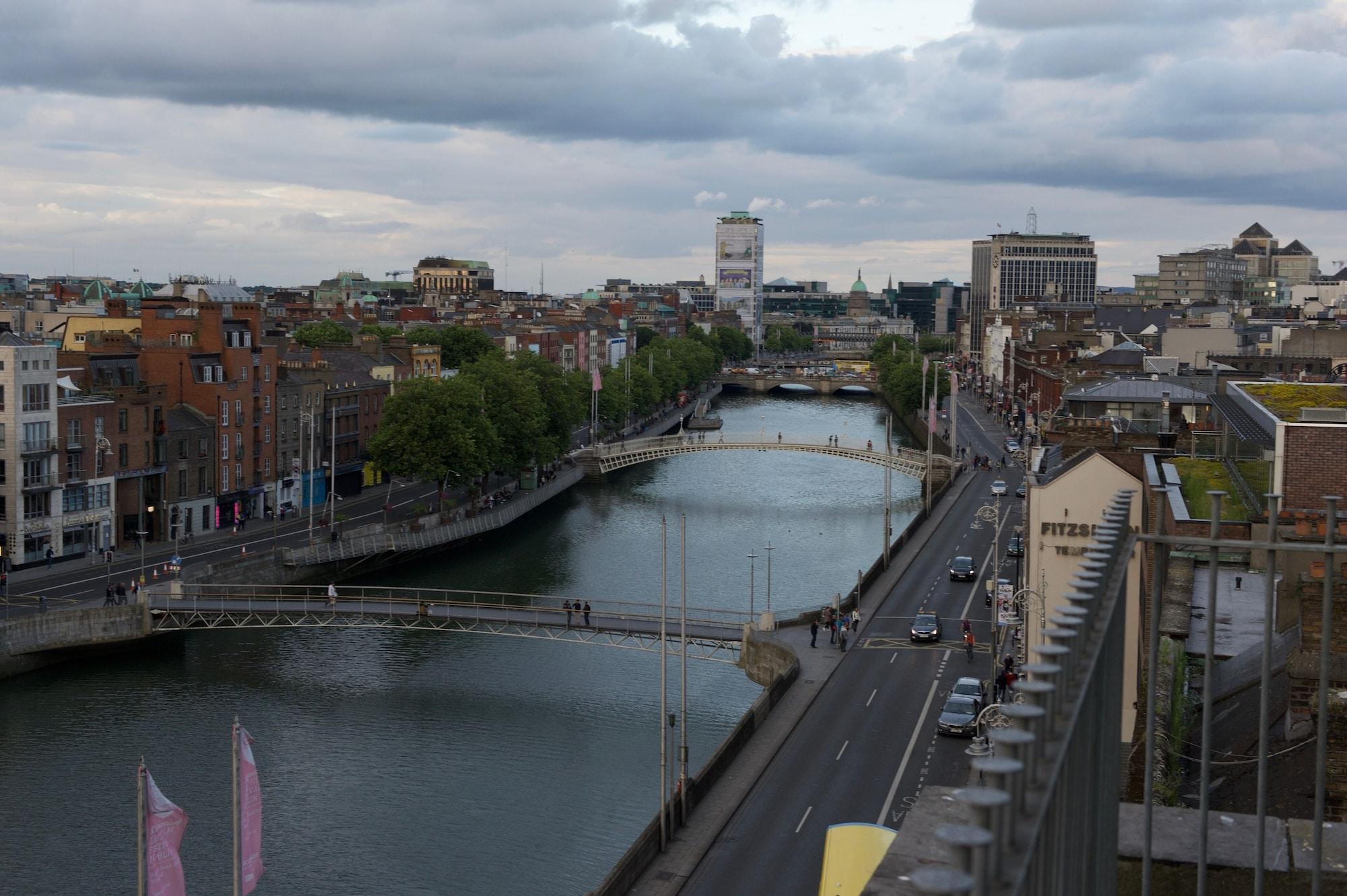 Hotel The Clarence Dublin Exterior foto