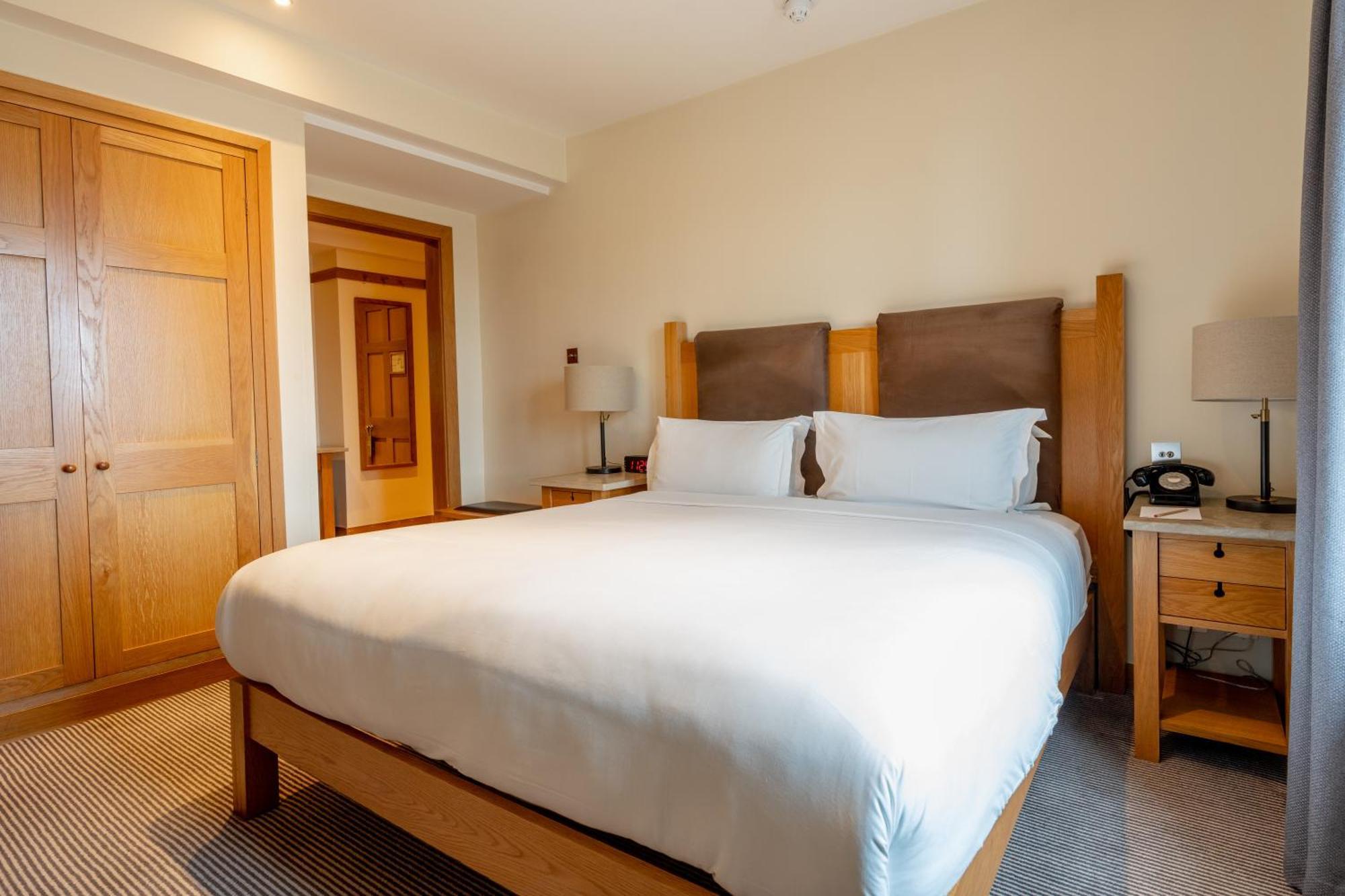 Hotel The Clarence Dublin Exterior foto